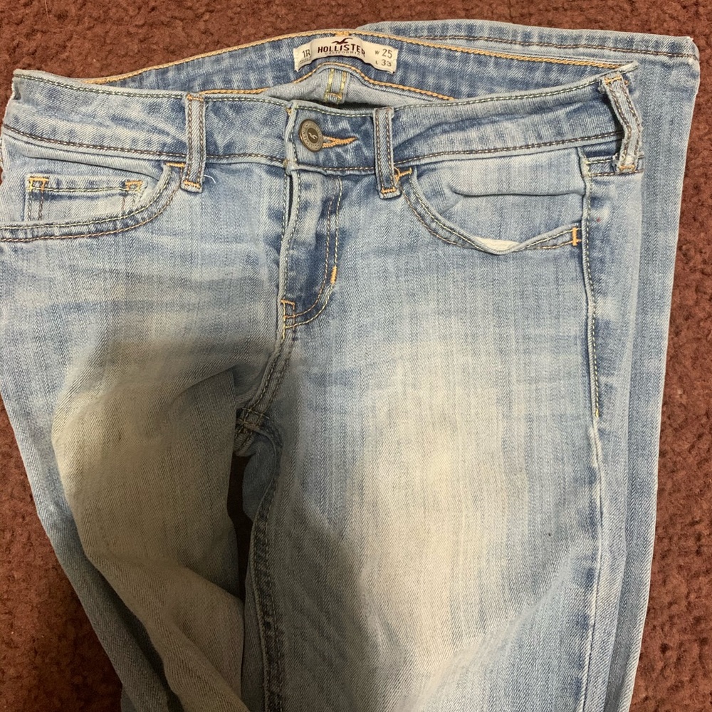 Hollister jeans size 1R waist size 25 length 33